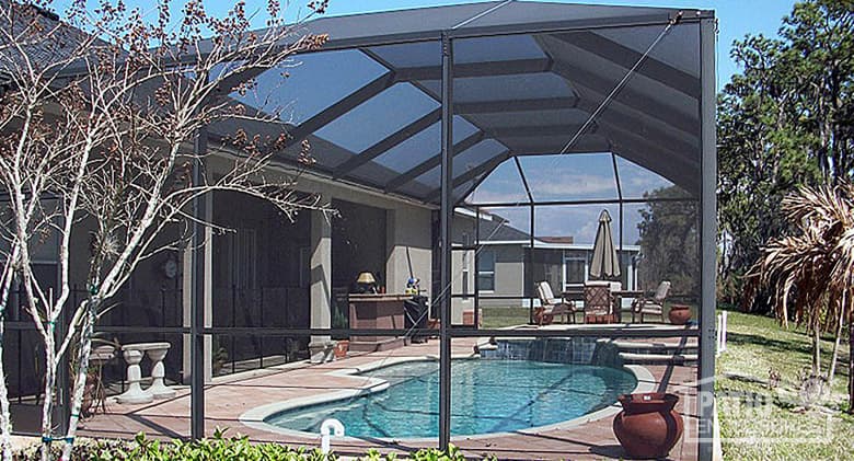 Standard screen pool enclosure in bronze.