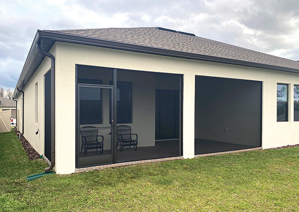 Screen porch & lanai